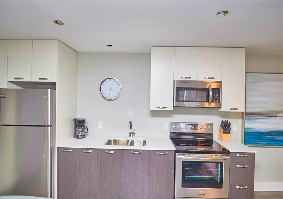 Luxury Boutique 2 Bedroom Condo - 1B Niagara Falls Exteriör bild