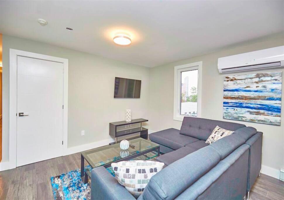 Luxury Boutique 2 Bedroom Condo - 1B Niagara Falls Exteriör bild